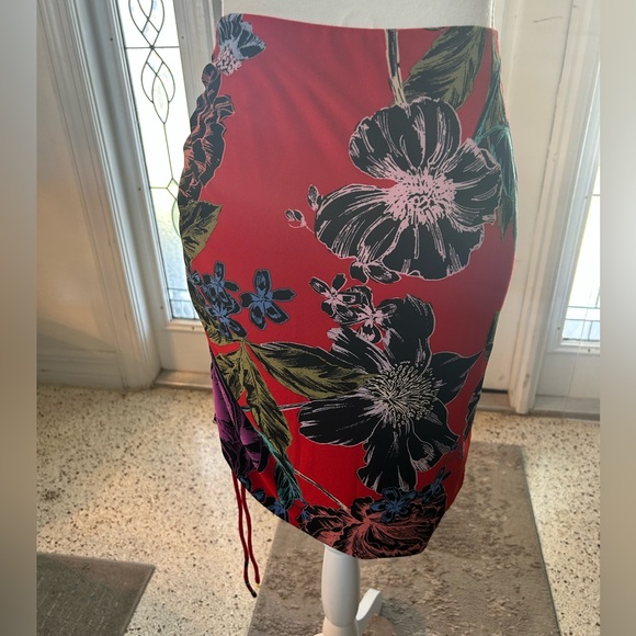 Guess side cinch shirt - Picture 4 of 7